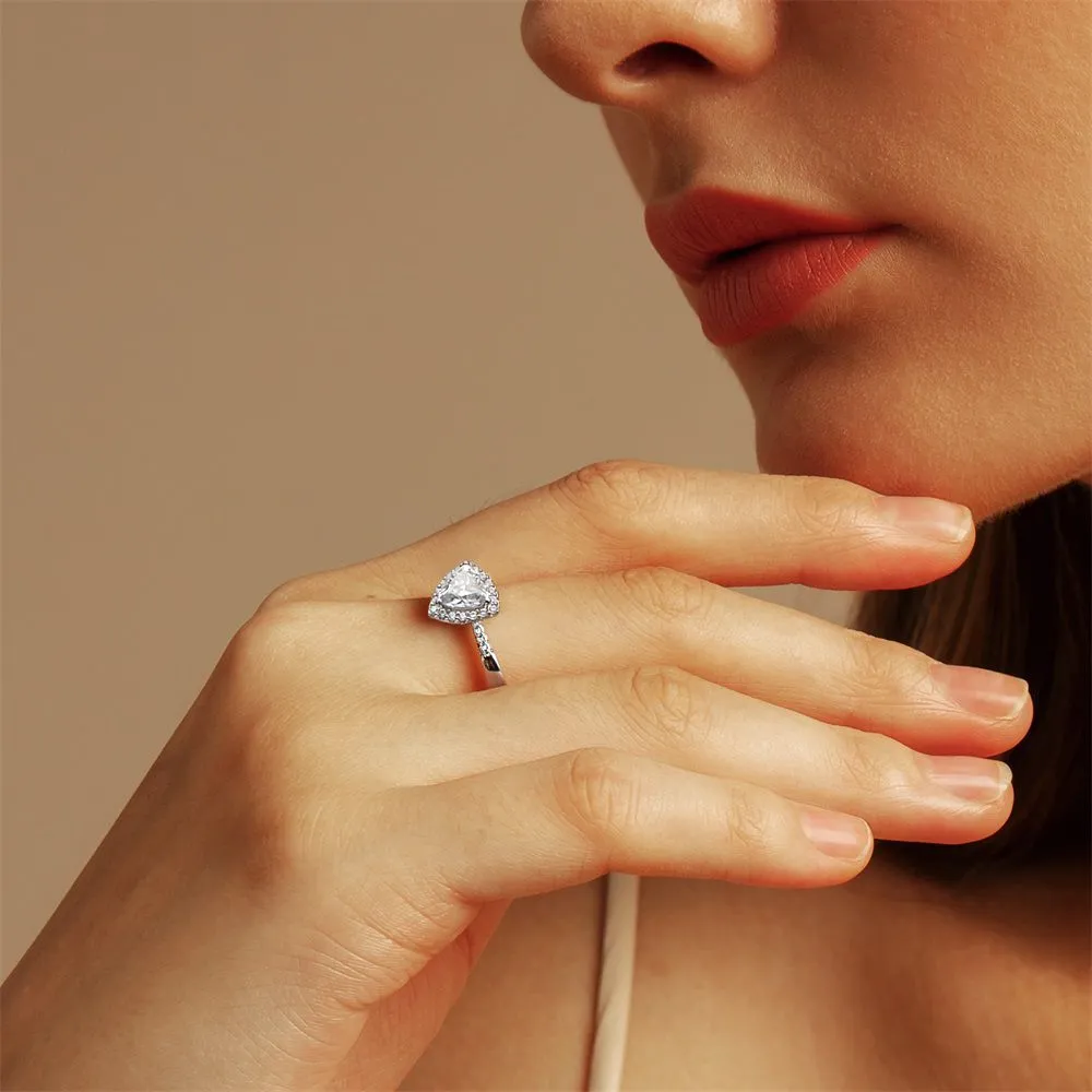 1.0 Carats VVS1 Moissanite Rings for Women