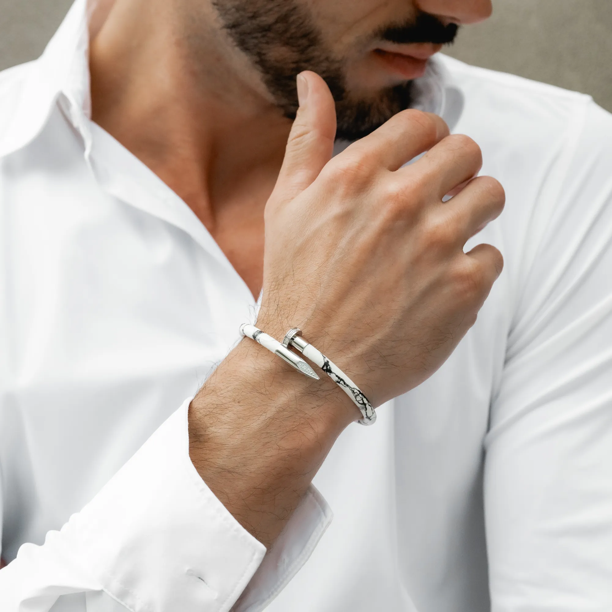 Bracelet Silver Nail with Zircon Diamond - White Leather