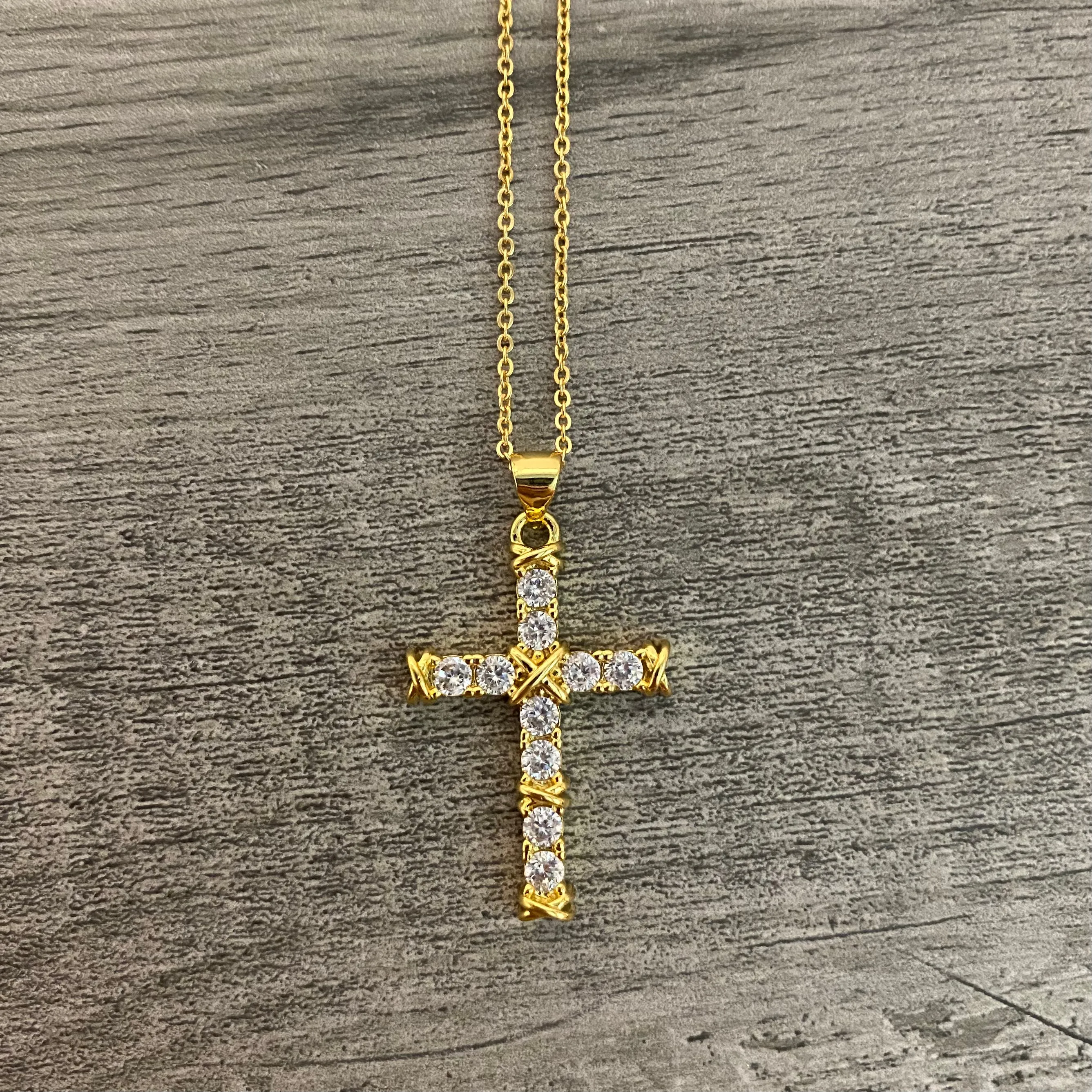 Cross Necklace 02