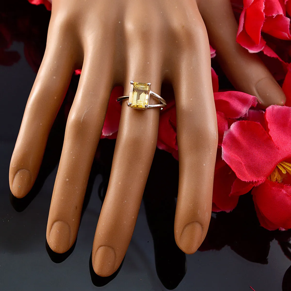 Flawless Gemstones Citrine Solid Silver Ring Stand Up Jewelry Boxes