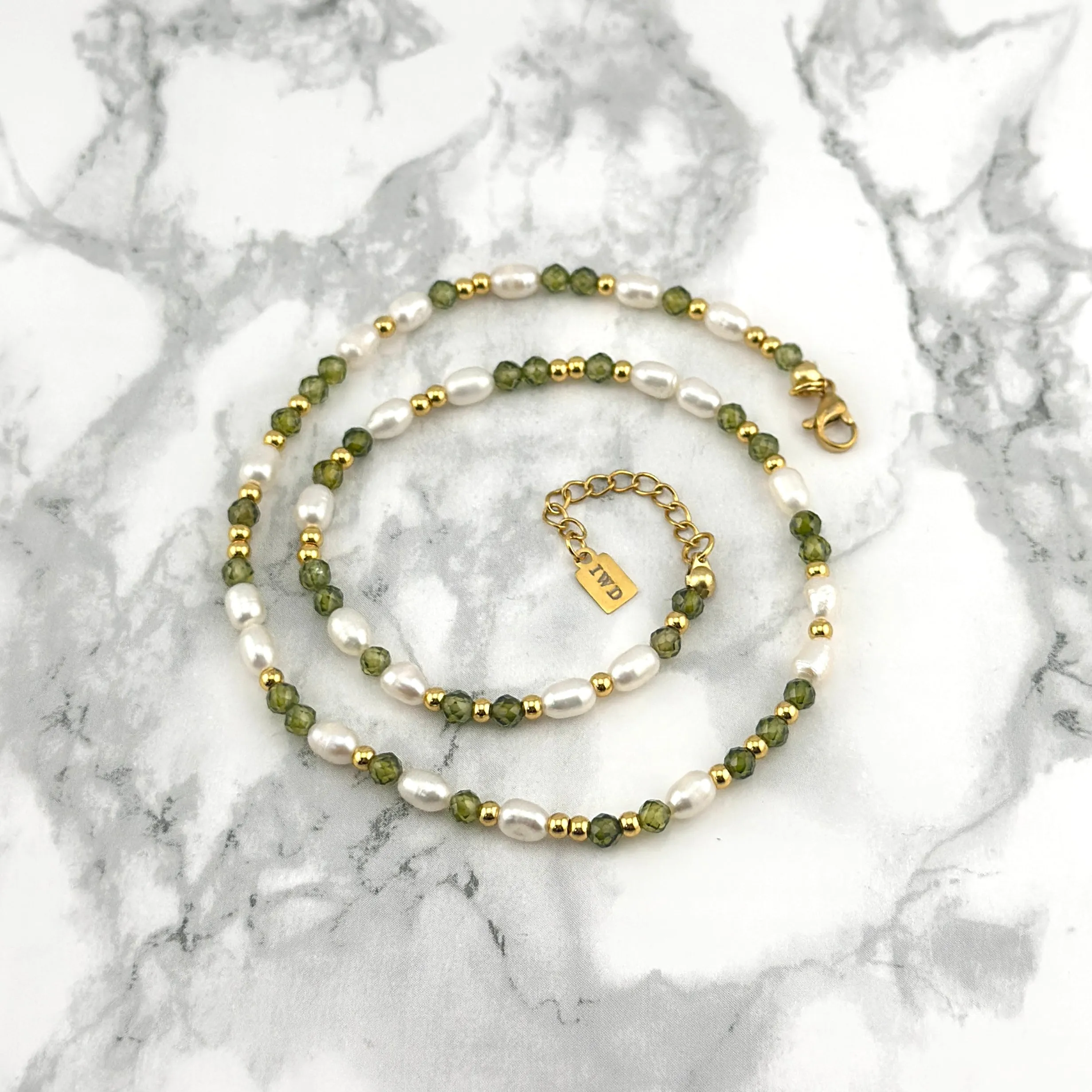 Handmade green pearl necklace