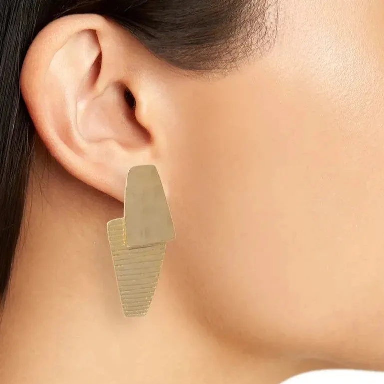 Overlap clip-on earrings